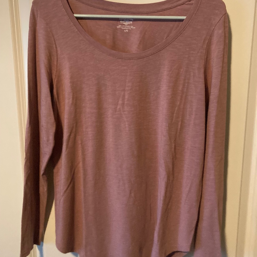 2 Long Sleeve Simple T-shirts